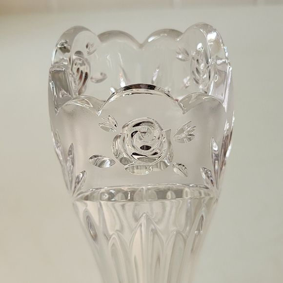 Vintage Oneida Crytal Southern Garden Flower Bud Vase 7x2.2inch 1992 Germany - Picture 9 of 11